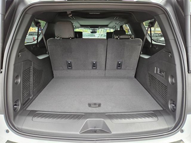 New 2026 GMC Yukon XL Elevation w/ Elevation Premium Package AWD/4WD image 14