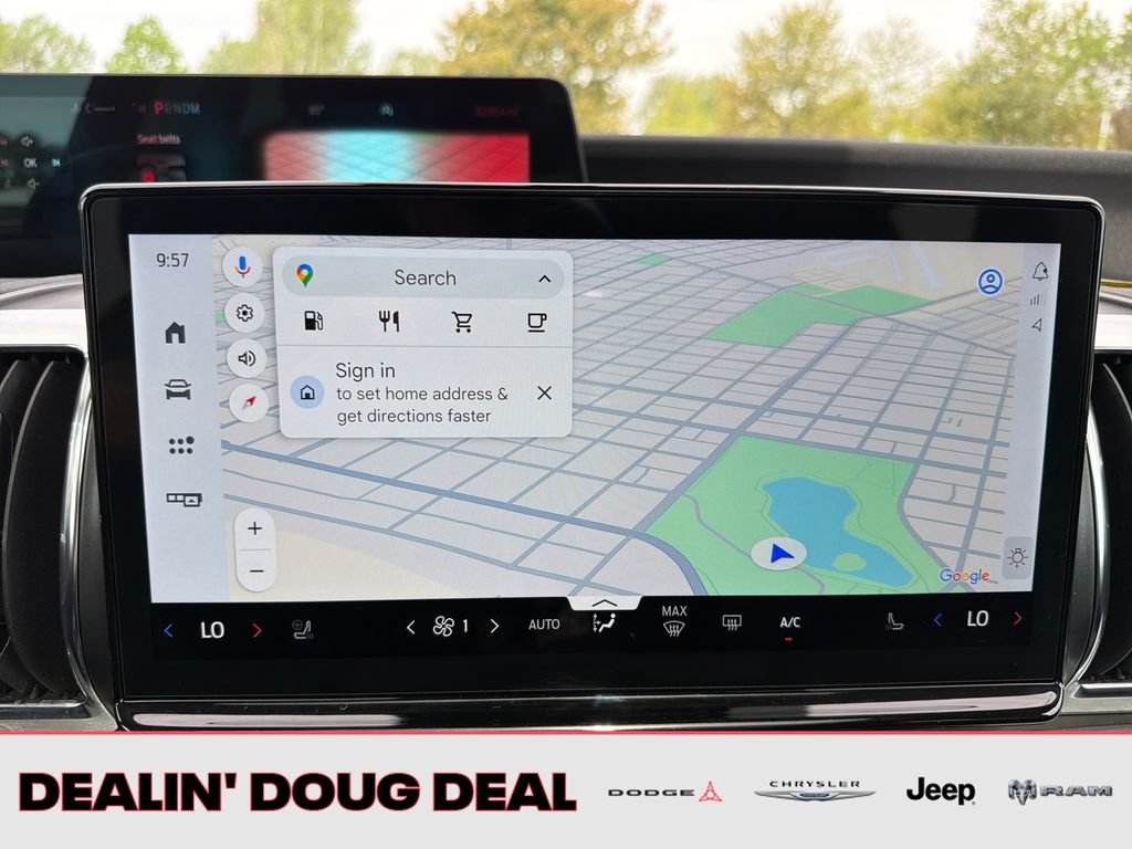Used 2025 Ford Expedition Platinum w/ Driver's Package AWD/4WD image 20