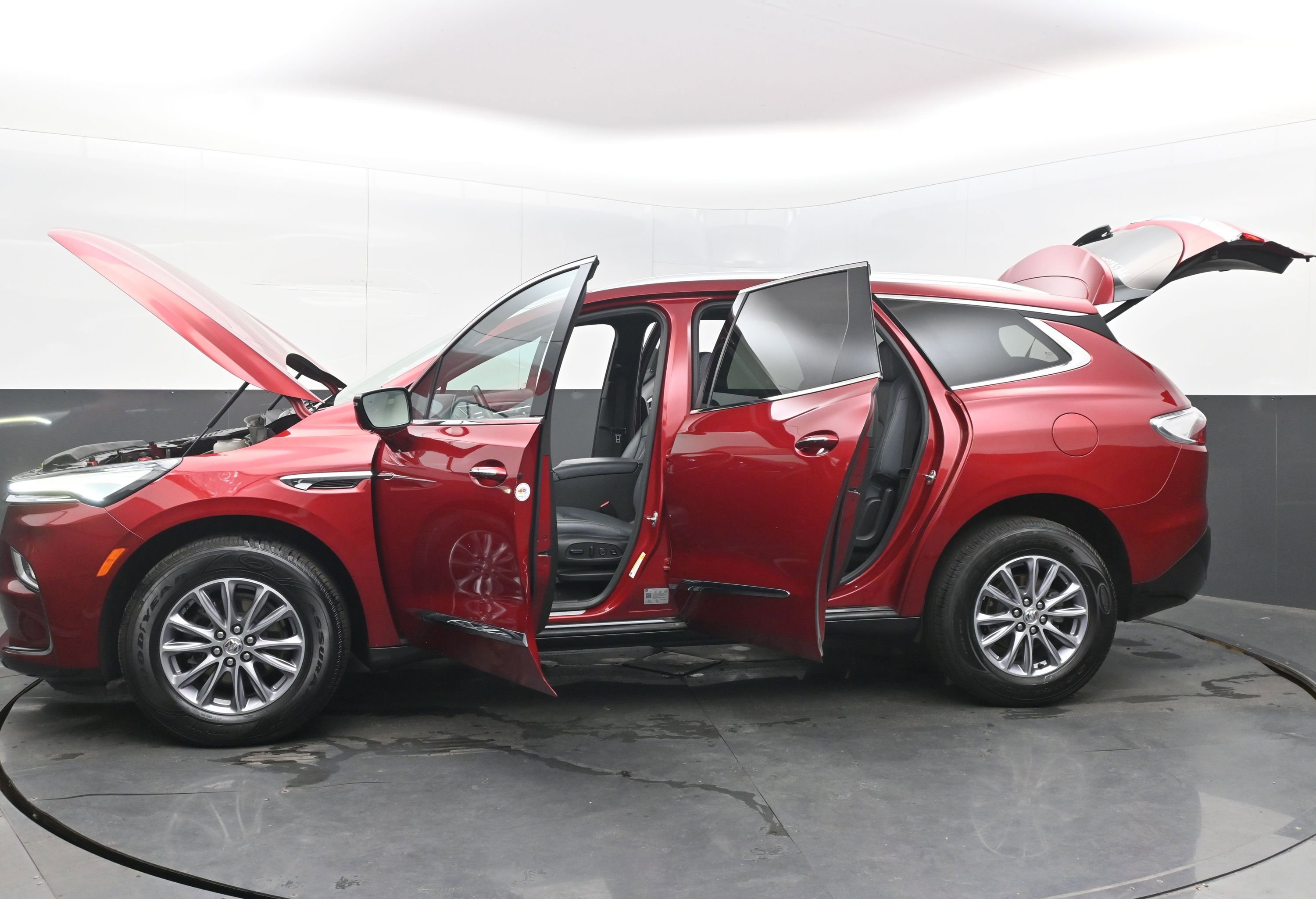 Used 2024 Buick Enclave Premium image 41