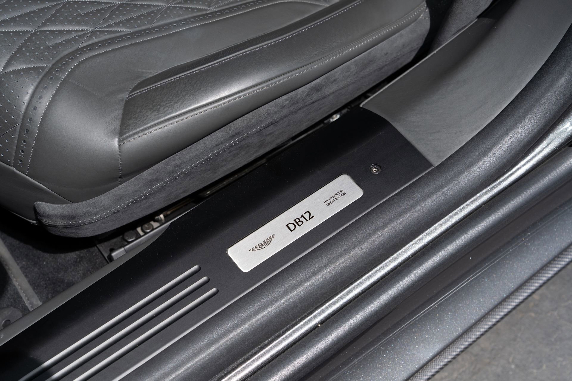 Used 2024 Aston Martin DB12 Coupe image 5