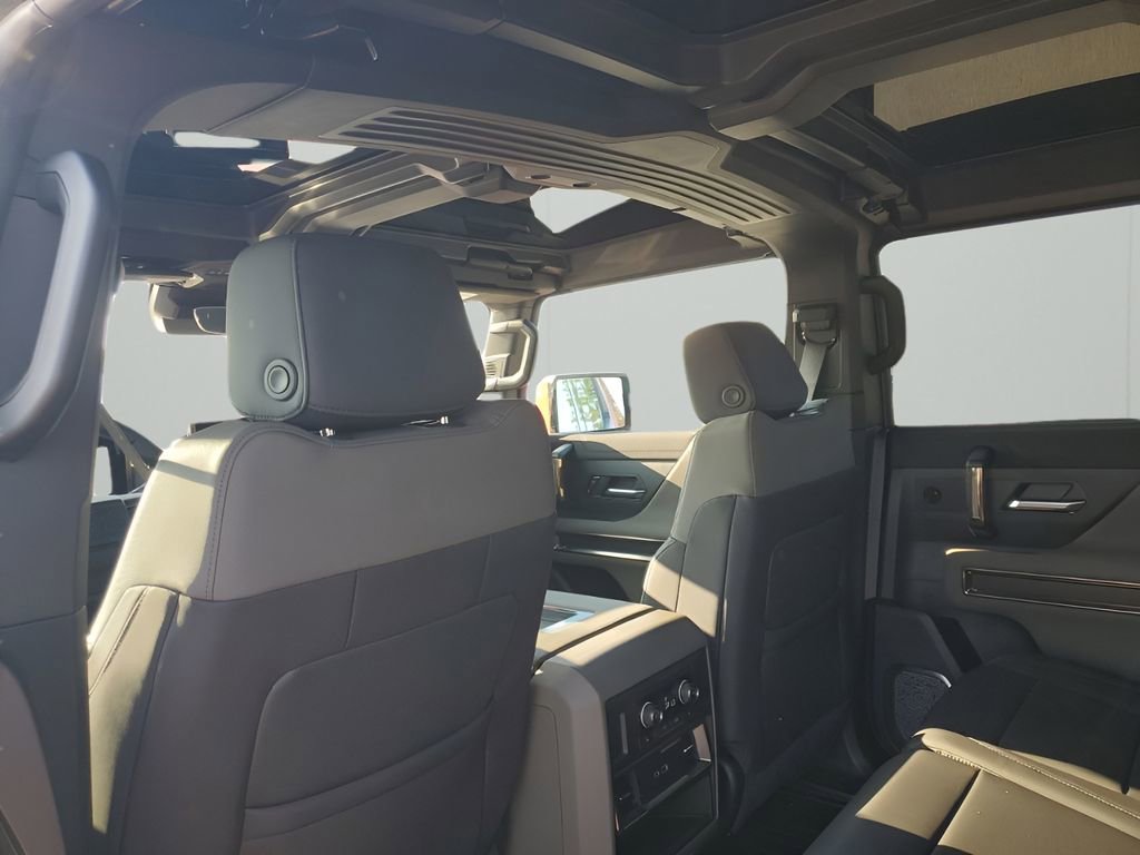 New 2025 GMC Hummer EV 2X w/ LPO, Dark Essentials Package image 16