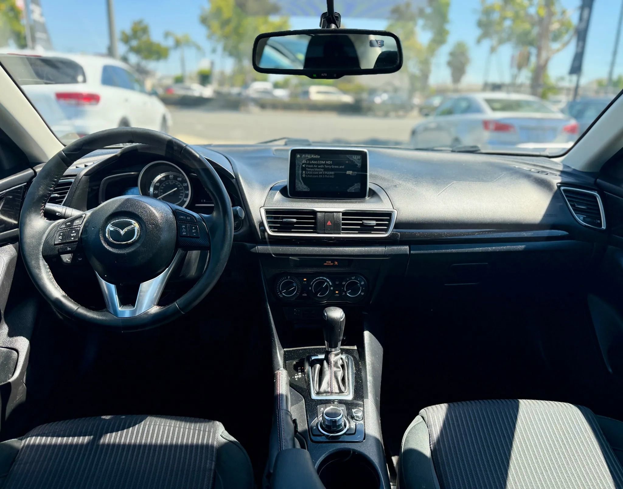 Used 2015 MAZDA MAZDA3 i Touring image 13