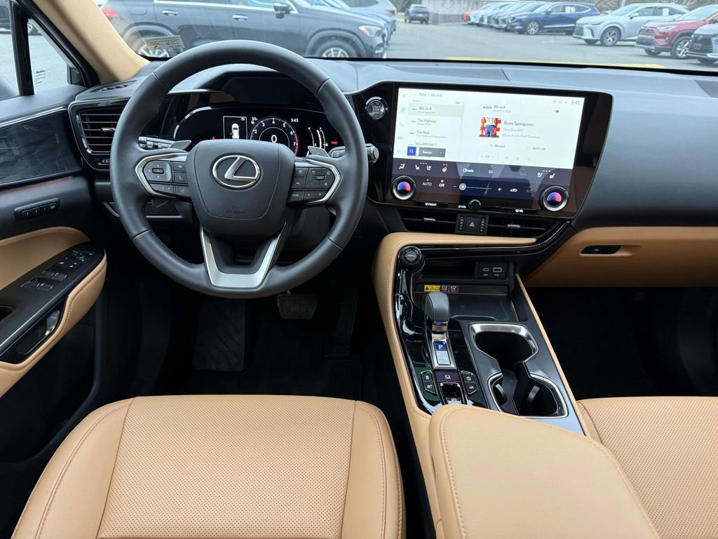 Used 2025 Lexus NX 350 AWD w/ Premium Package image 8