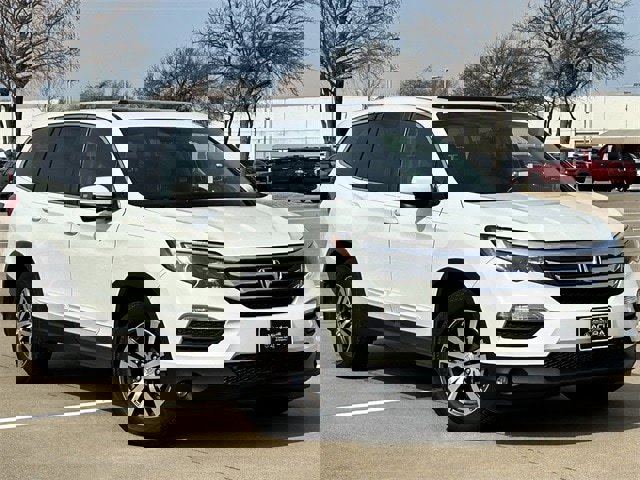 Used 2017 Honda Pilot EX-L image 3