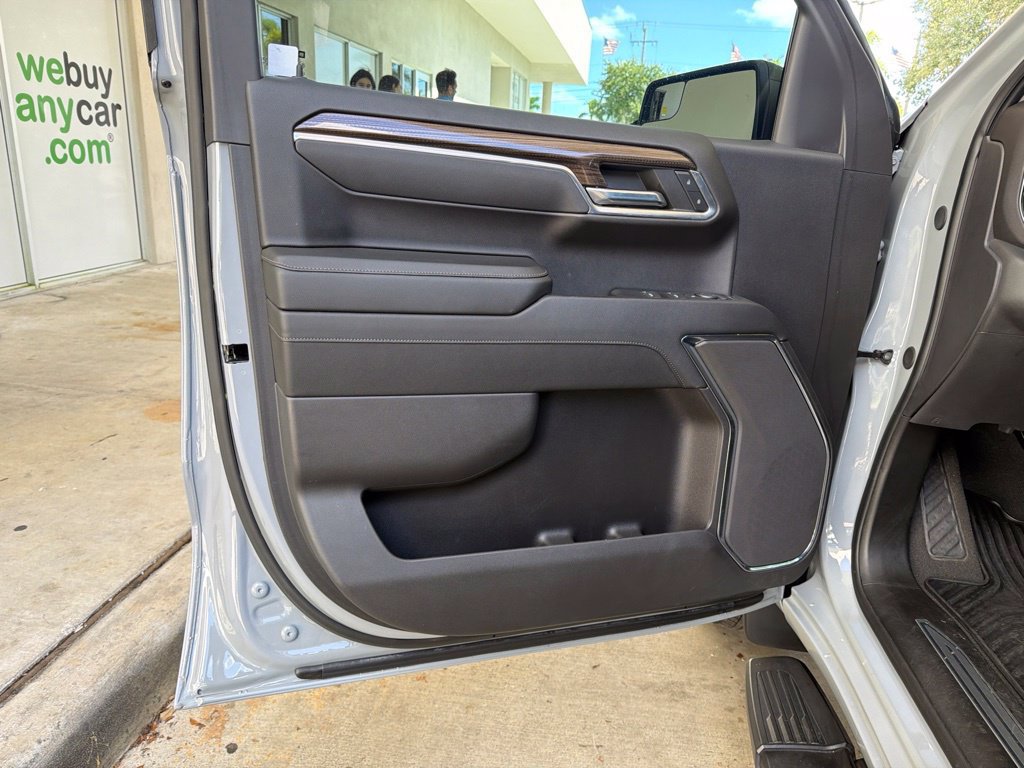 Used 2024 Chevrolet Silverado 1500 RST RWD image 42