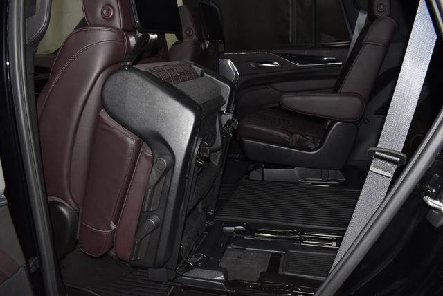 Used 2023 Cadillac Escalade Sport Platinum image 34