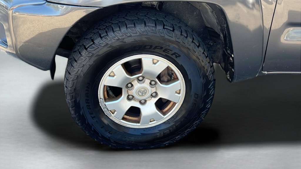 Used 2014 Toyota Tacoma 4x4 Double Cab w/ TRD Off-Road Package image 24
