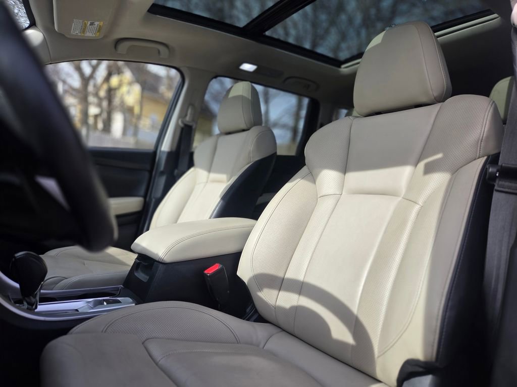 Used 2019 Subaru Ascent Limited image 16