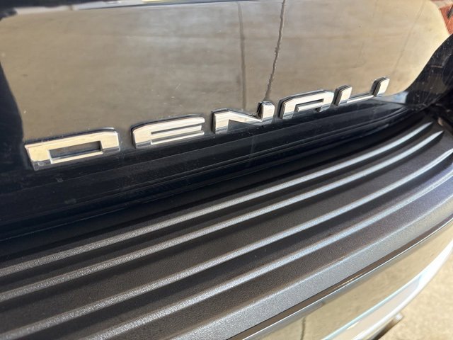 Used 2021 GMC Yukon Denali w/ Denali Ultimate Package image 40