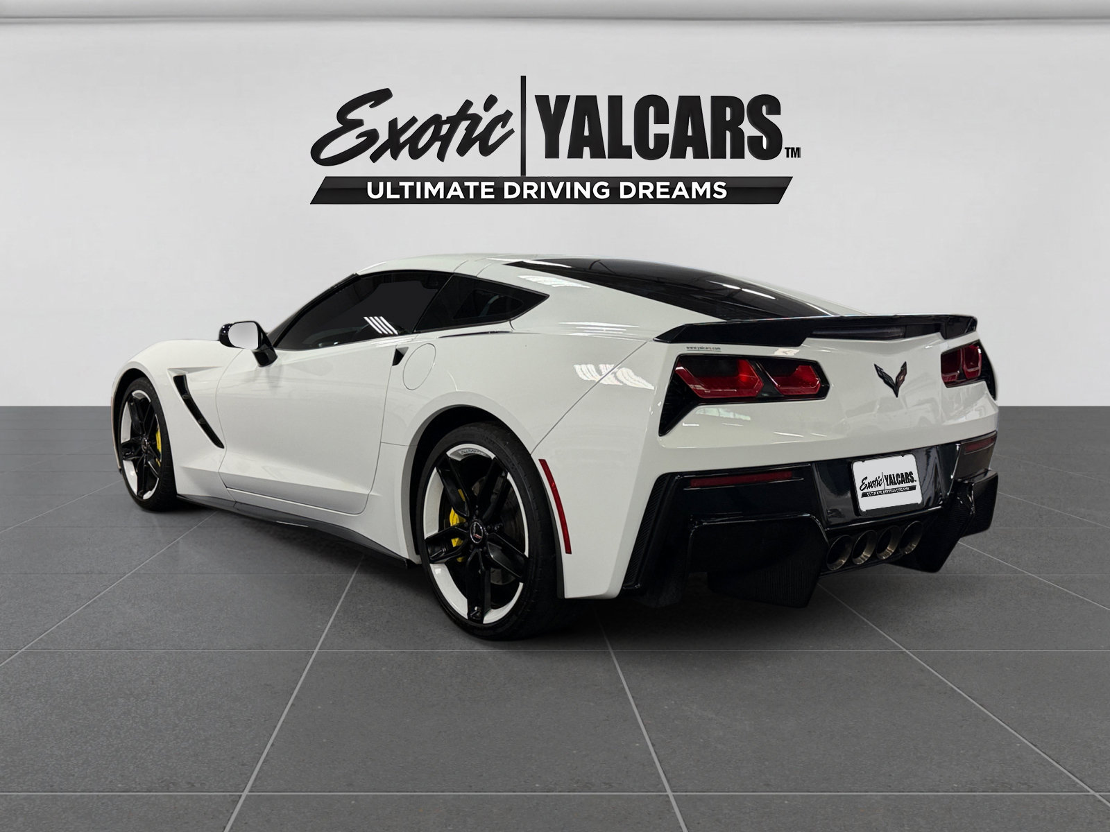 Used 2015 Chevrolet Corvette Stingray Coupe w/ 3LT Preferred Equipment Group RWD image 3