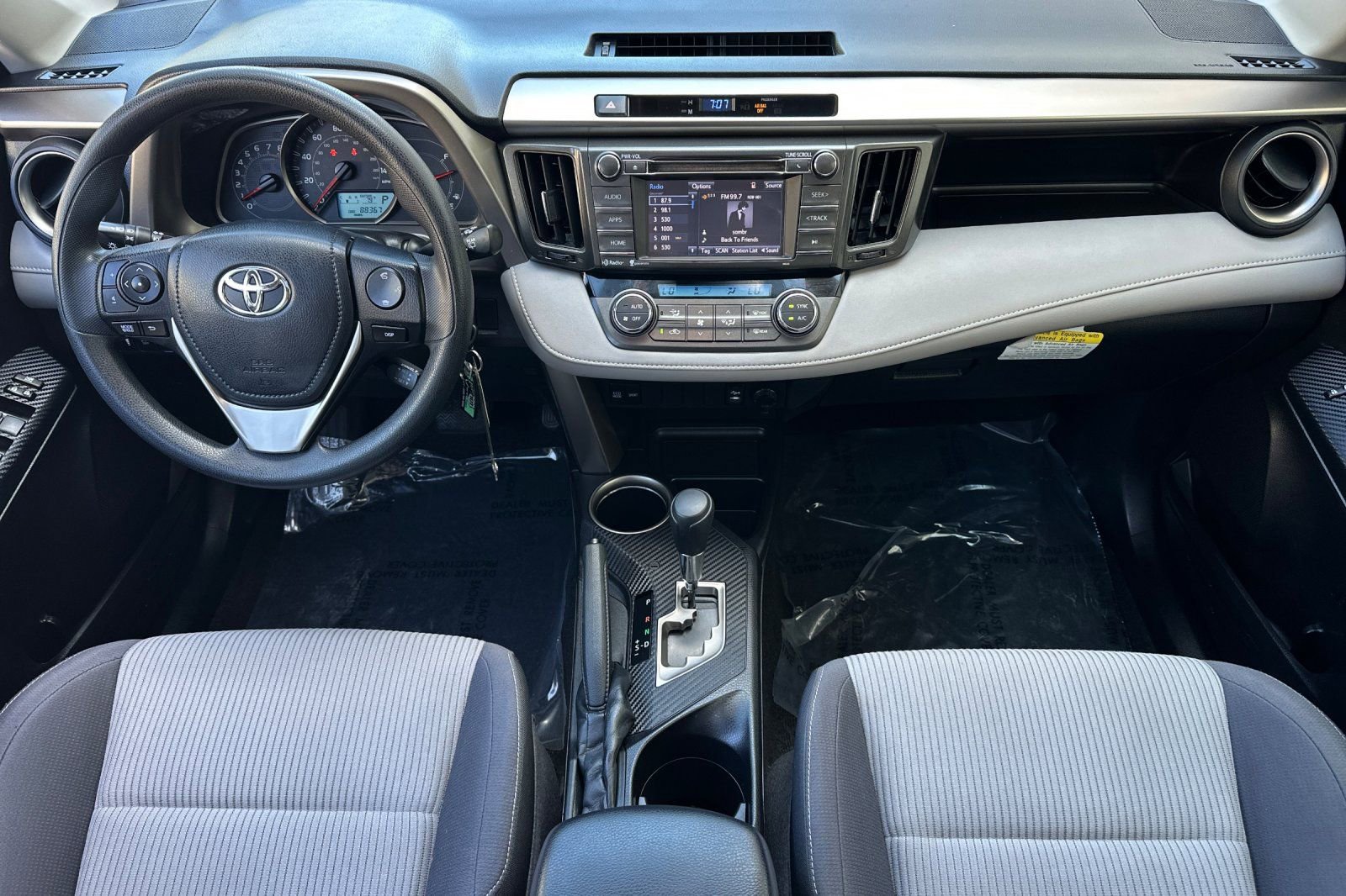 Used 2014 Toyota RAV4 XLE image 13