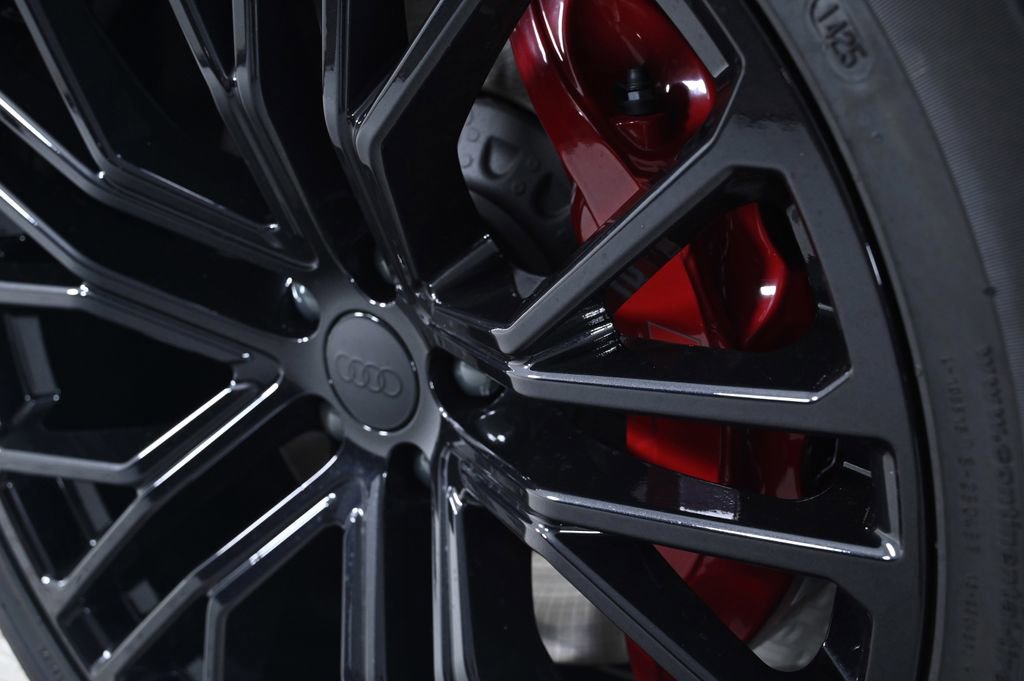 New 2026 Audi SQ8 Premium Plus image 26