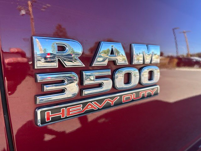 Used 2018 RAM 3500 Tradesman w/ Chrome Appearance Group AWD/4WD image 11