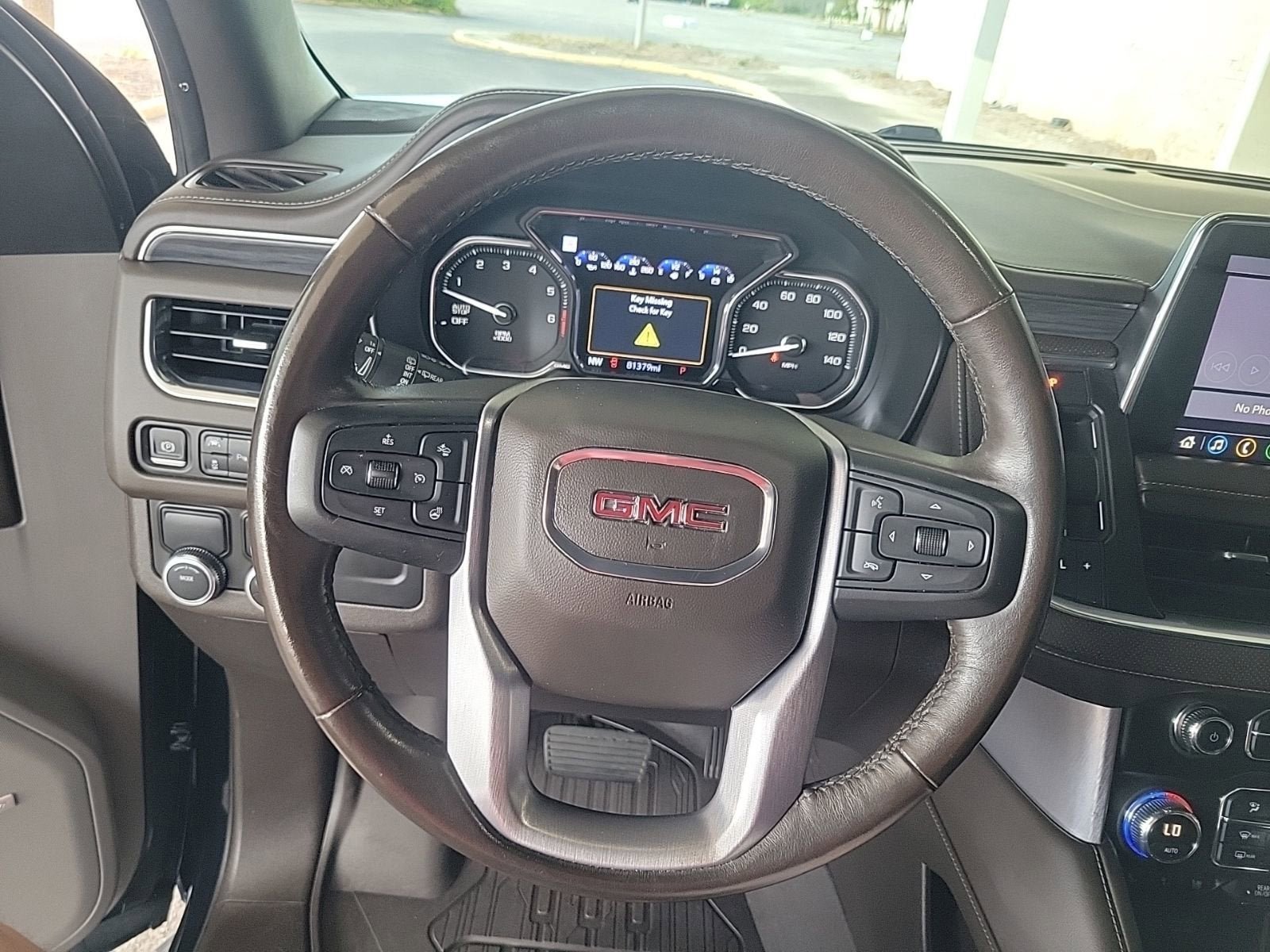 Used 2021 GMC Yukon SLT w/ Rear Media and Nav Package RWD image 22