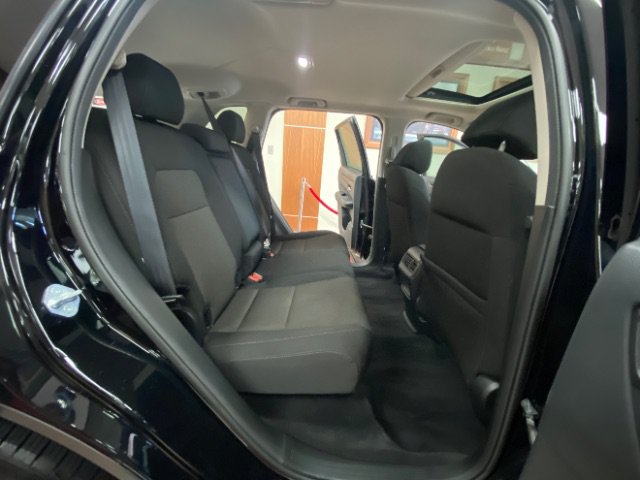 Used 2023 Honda CR-V EX image 14