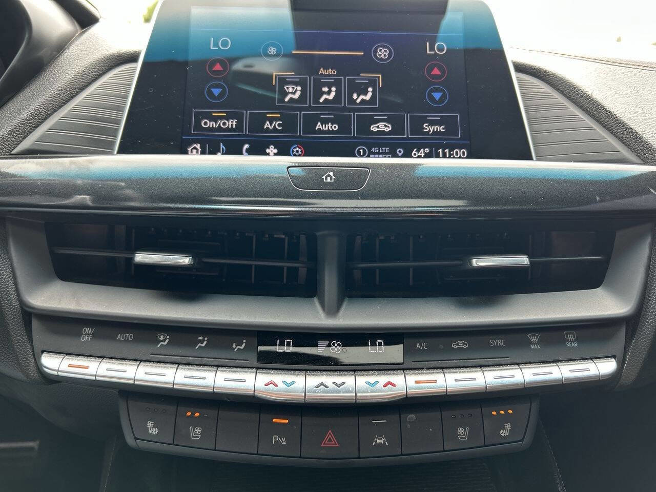 Used 2022 Cadillac CT4 V w/ Climate Package image 19