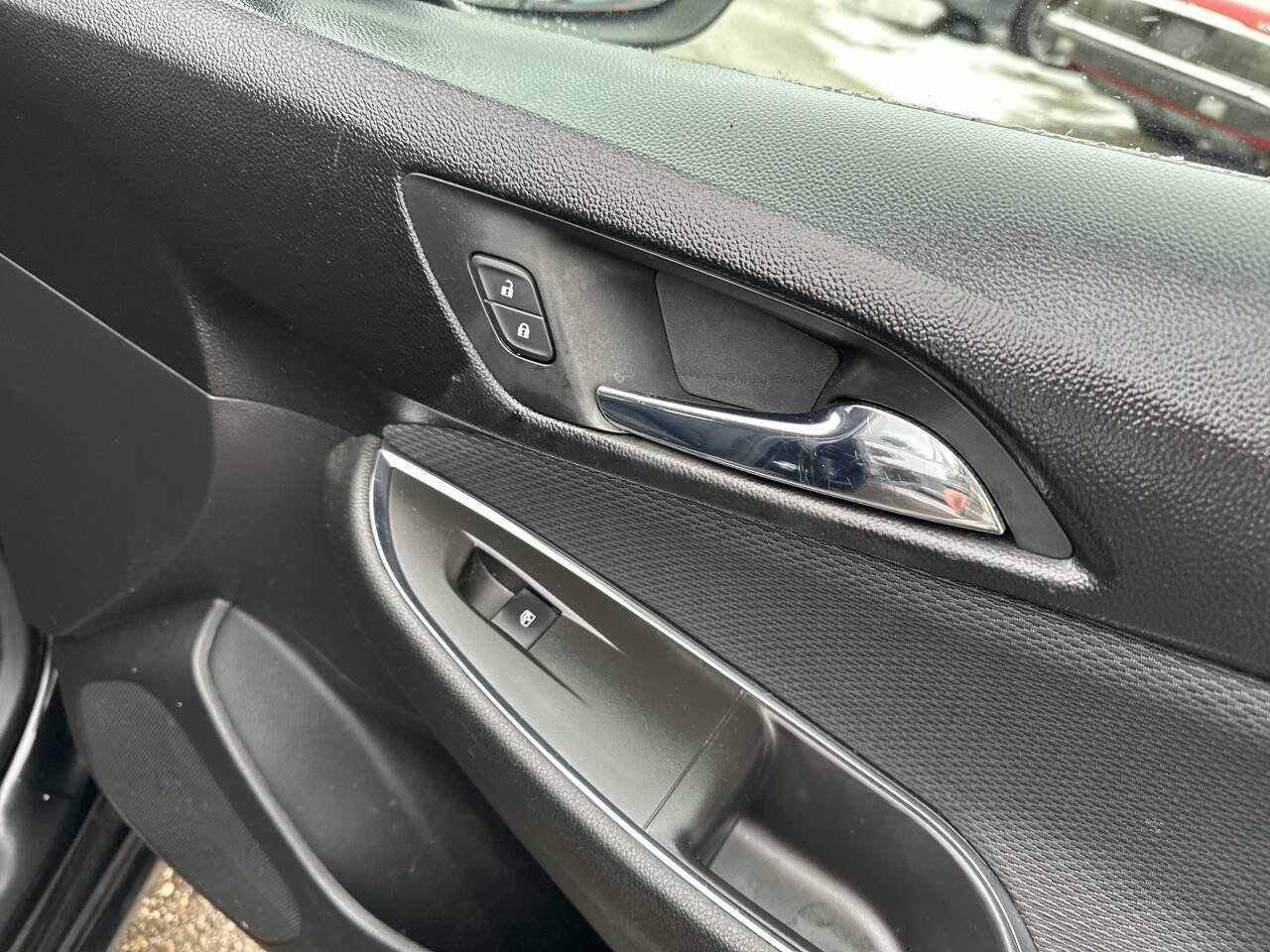 Used 2019 Chevrolet Cruze LS FWD image 22