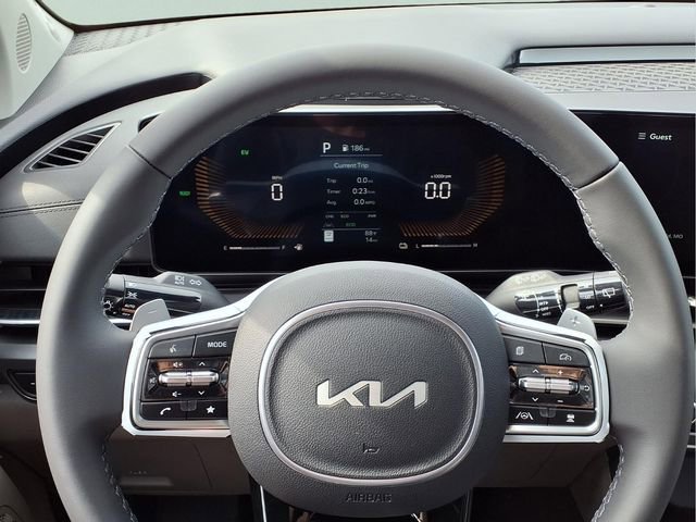 New 2026 Kia Carnival LXS image 9