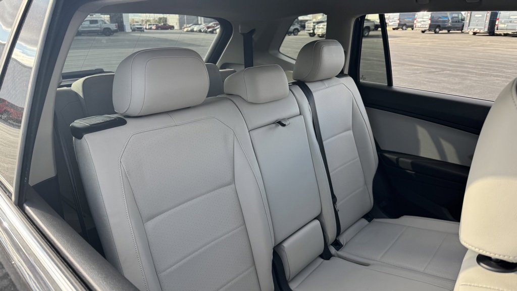 Used 2018 Volkswagen Tiguan SE image 26