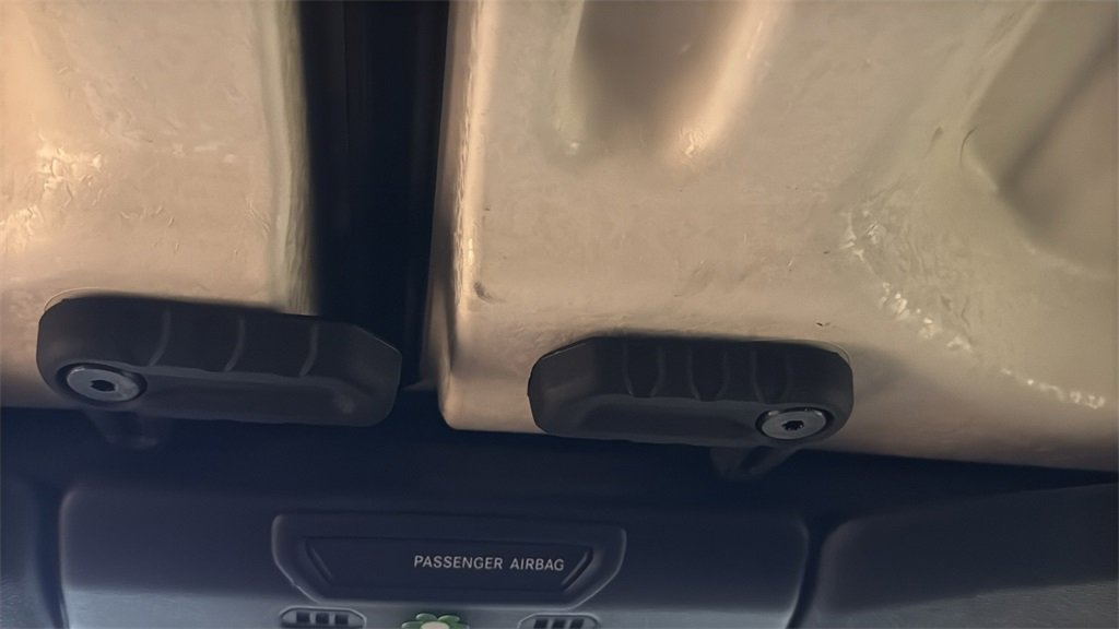 Used 2022 Jeep Wrangler Unlimited Sport image 32