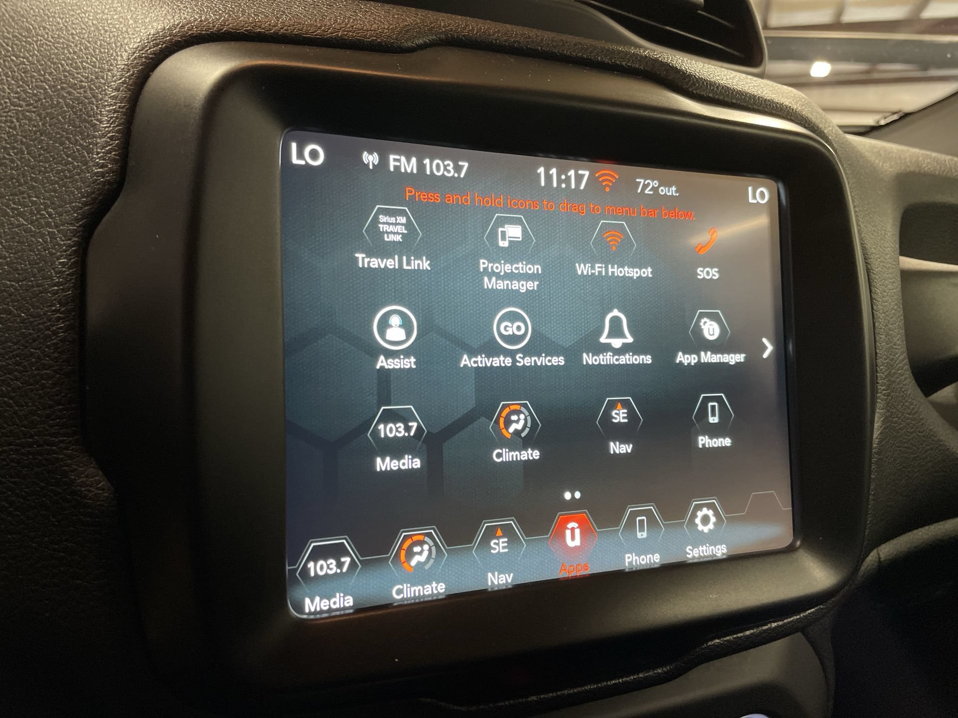 Used 2023 Jeep Renegade Latitude AWD/4WD image 32