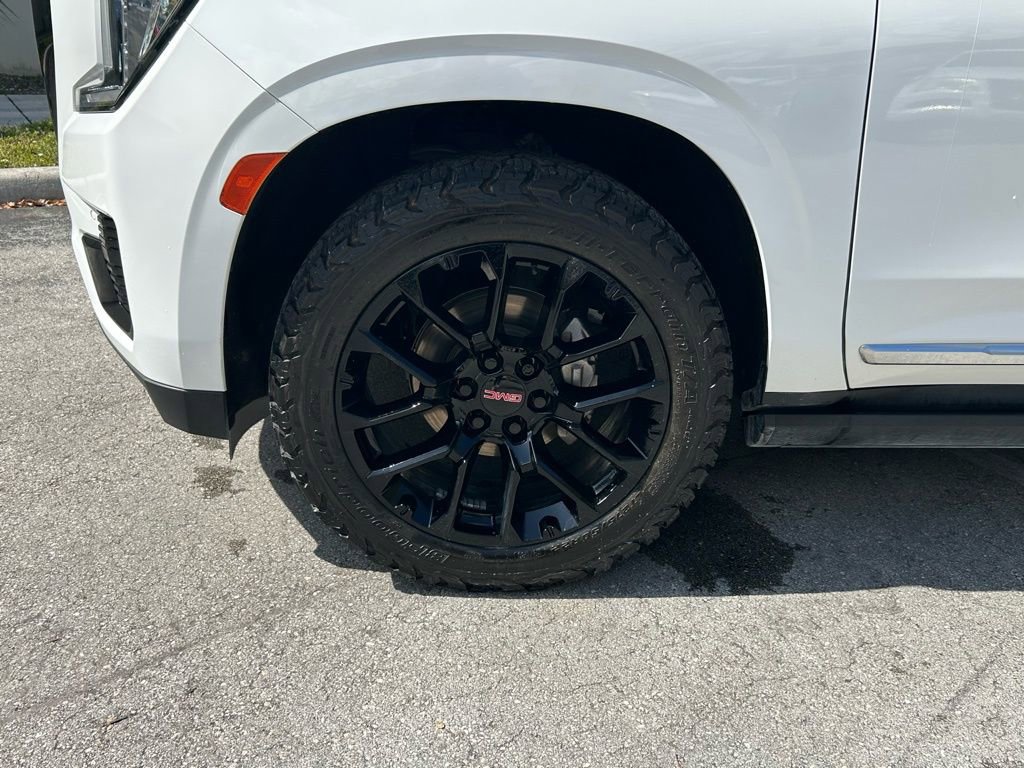 Used 2022 GMC Yukon Denali image 34