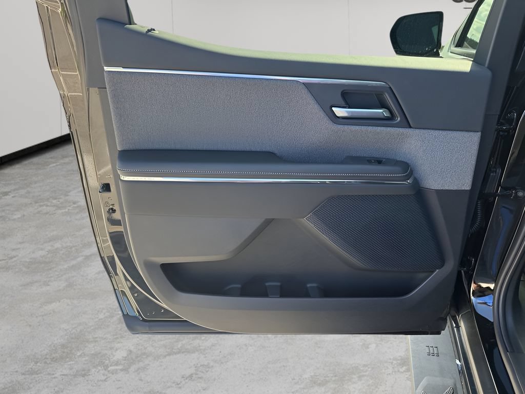 New 2026 GMC Sierra EV Elevation w/ Premium Package AWD/4WD image 17