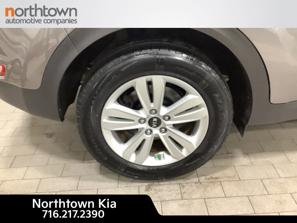 Certified 2018 Kia Sportage LX image 18