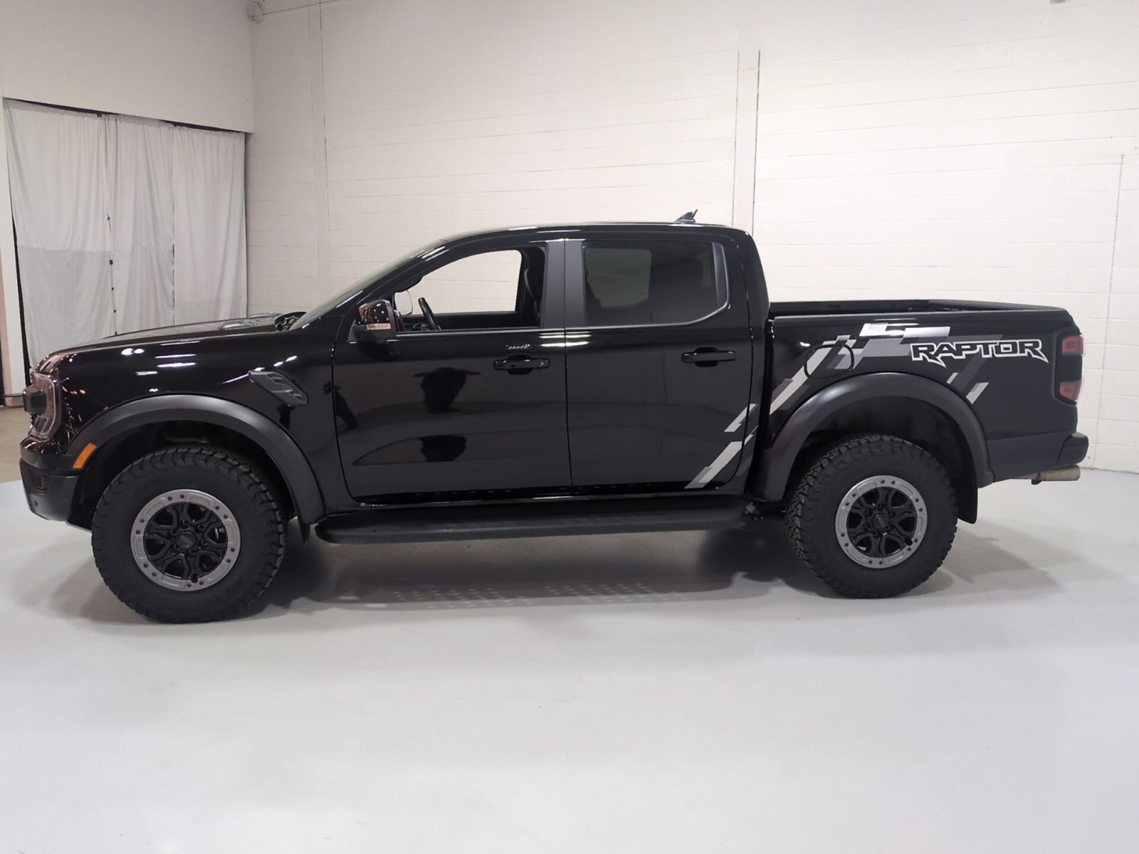 Used 2024 Ford Ranger Raptor AWD/4WD image 6