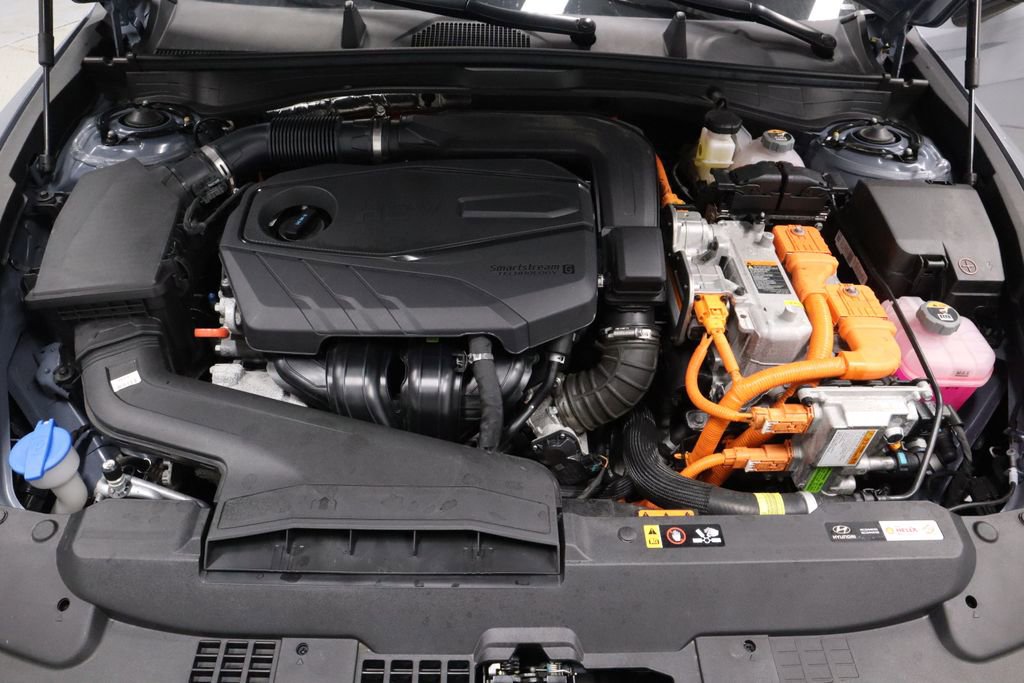 Certified 2025 Hyundai Sonata SEL image 14