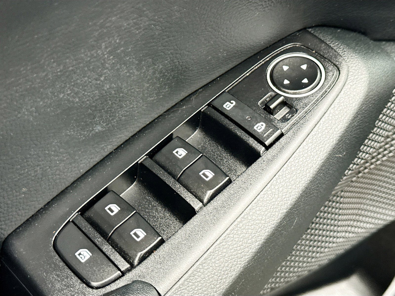 Used 2023 Kia Seltos S image 8