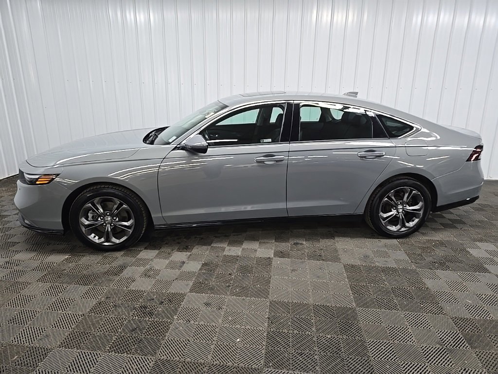 Used 2023 Honda Accord EX-L image 5