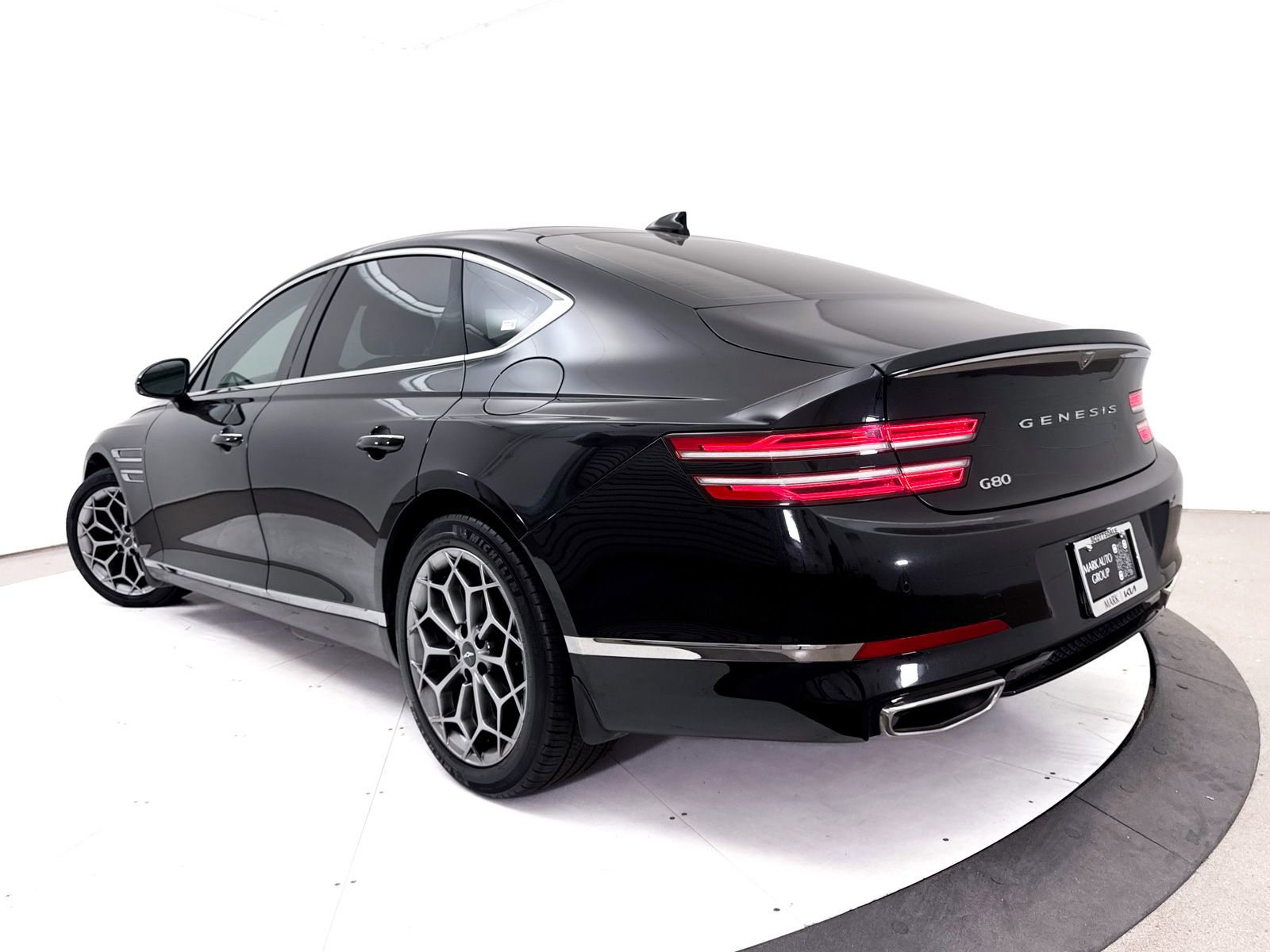 Used 2023 Genesis G80 2.5T w/ Advanced Package RWD image 2