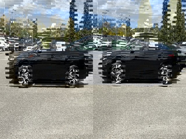 New 2025 Subaru Legacy Premium image 6