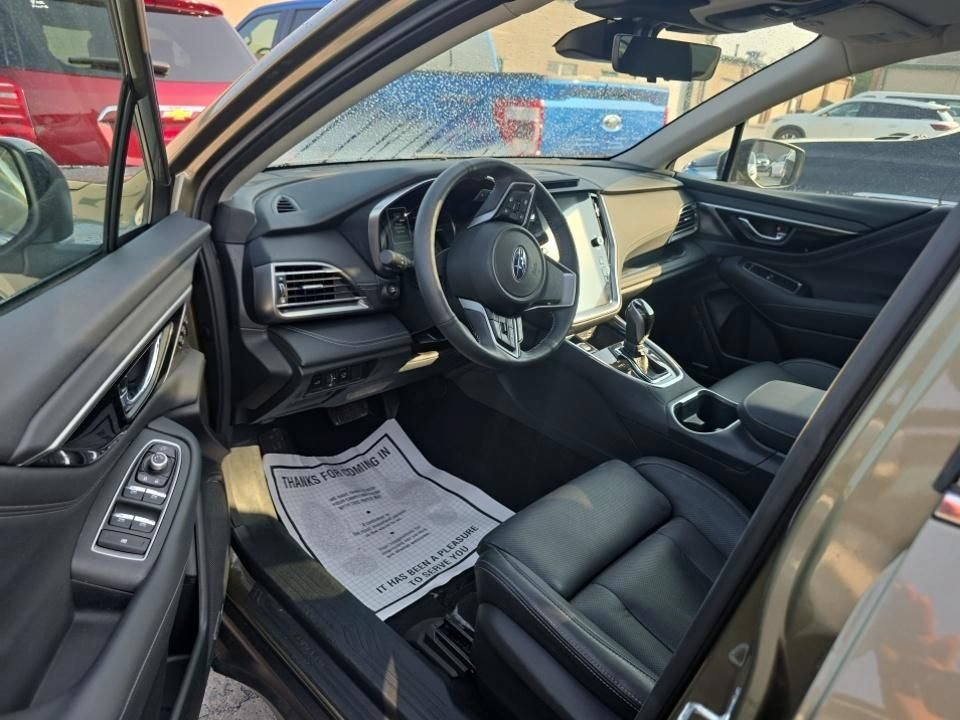 Used 2023 Subaru Outback Touring AWD/4WD image 14