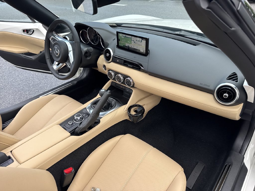 New 2026 MAZDA MX-5 Miata Grand Touring RWD image 32