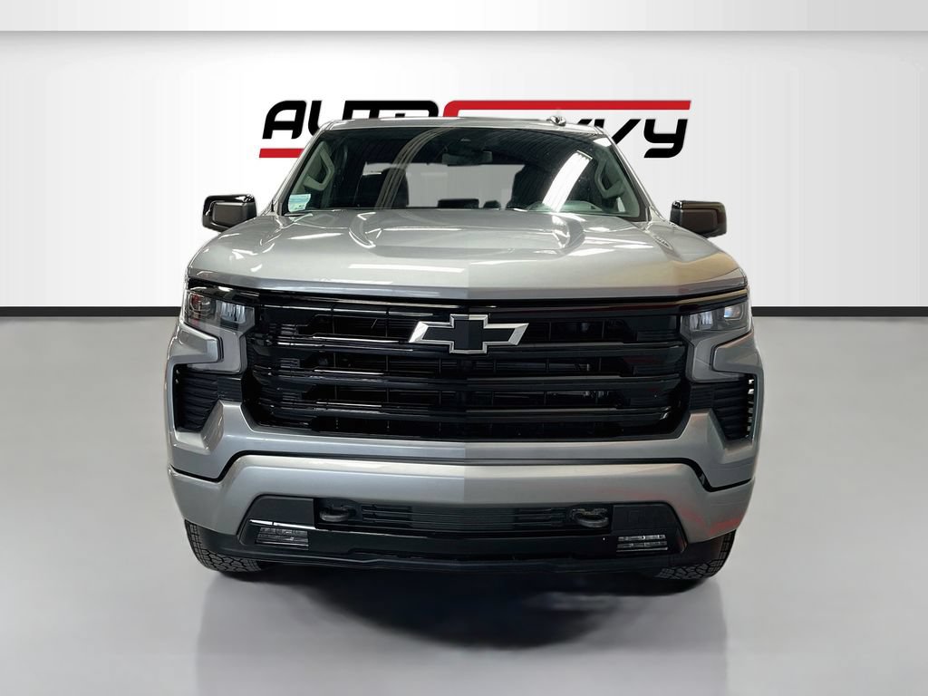 Used 2026 Chevrolet Silverado 1500 RST w/ RST Select Package AWD/4WD image 2