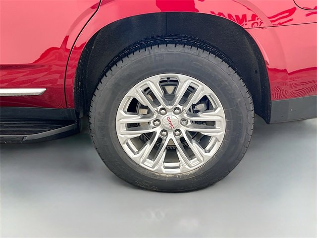 Used 2023 GMC Yukon SLT w/ SLT Luxury Package image 37