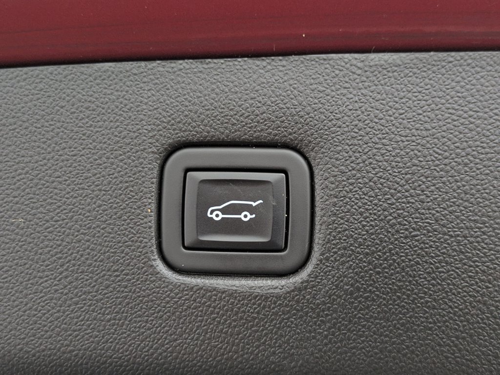 Used 2023 Chevrolet Blazer LT w/ Convenience Package AWD/4WD image 16