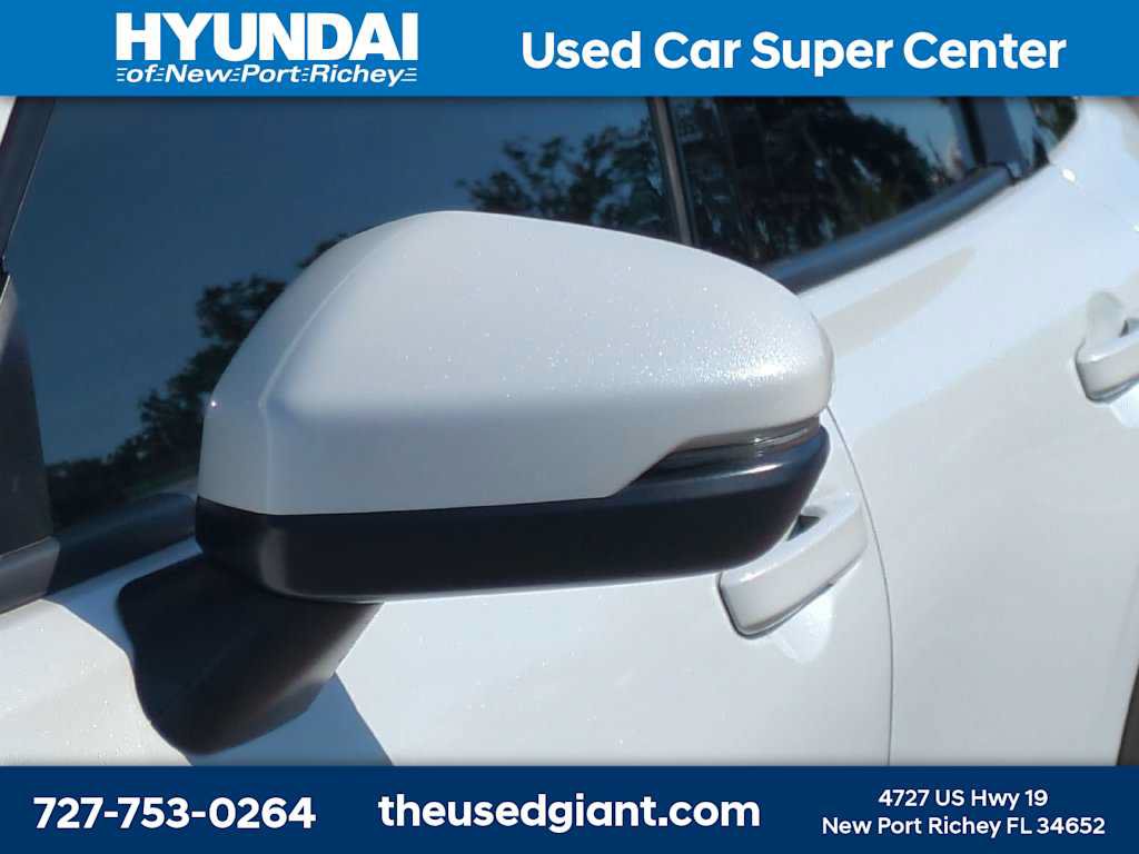 Used 2023 Honda HR-V EX-L image 11