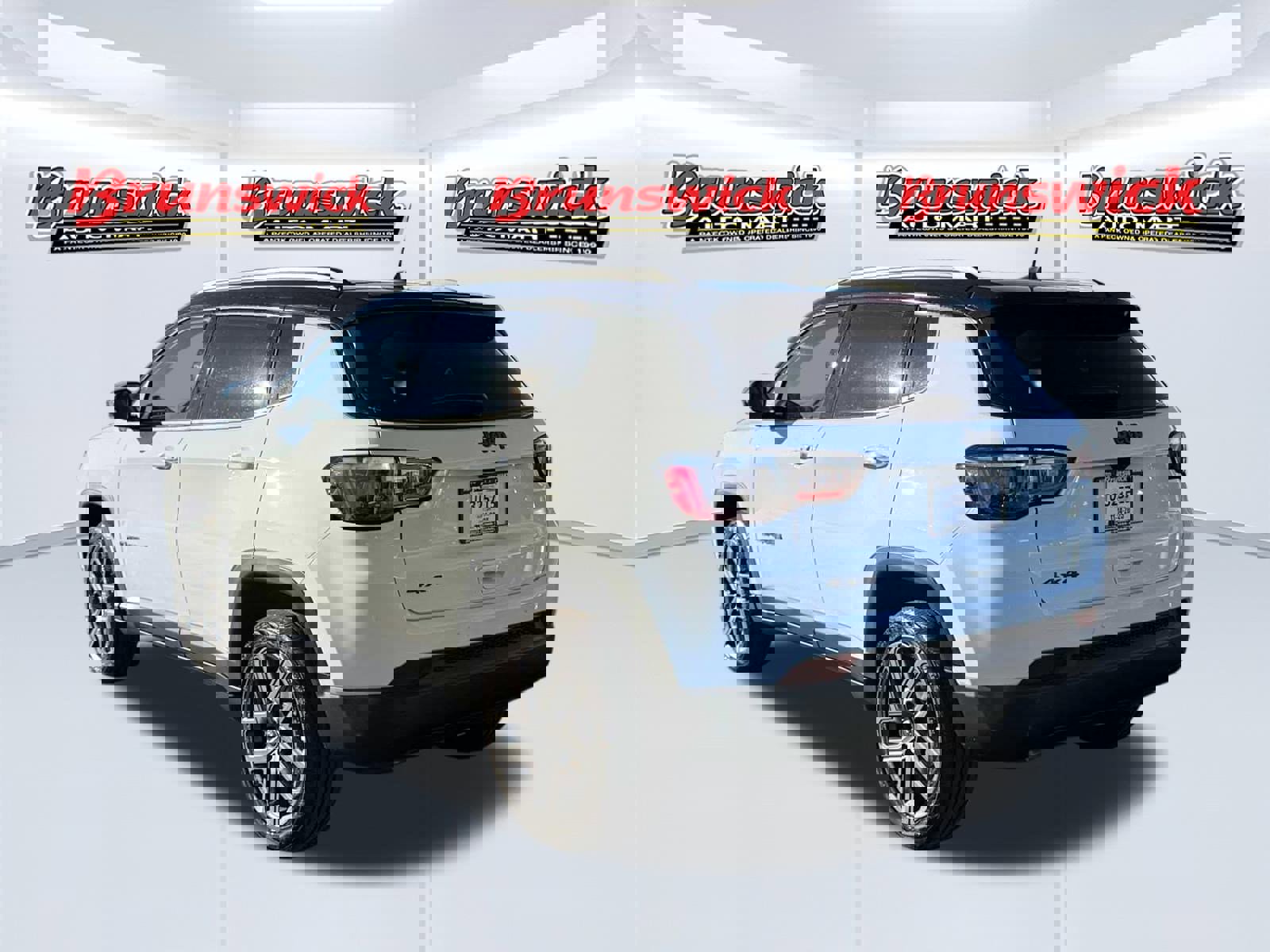 New 2026 Jeep Compass Limited image 4