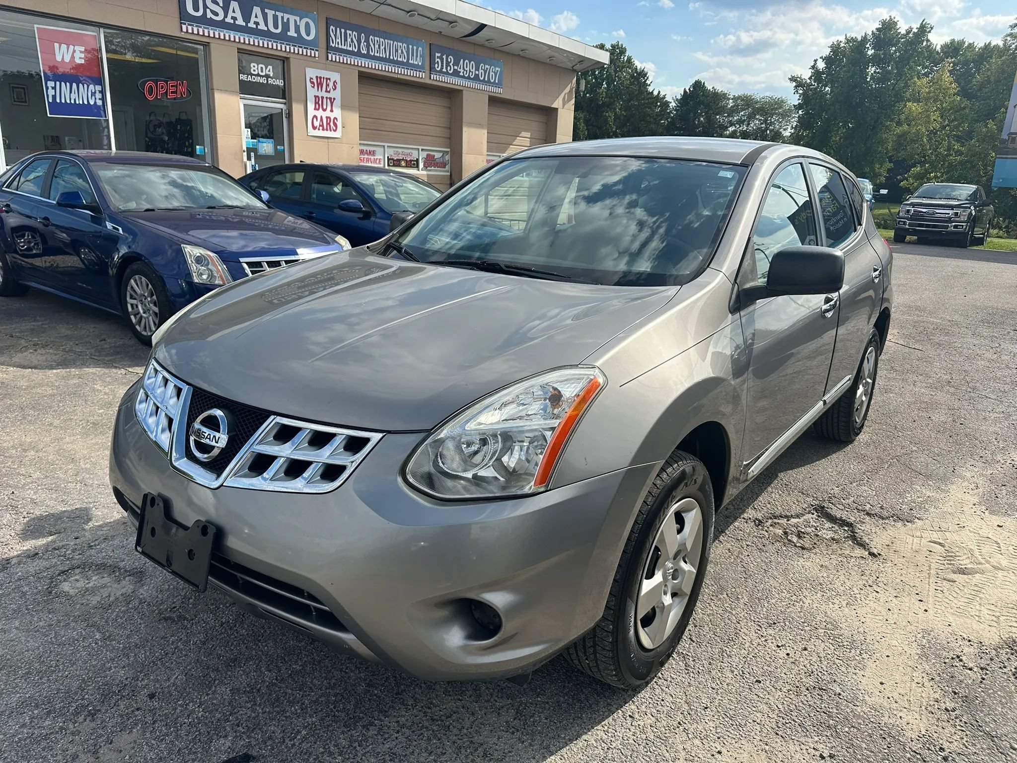 Used 2011 Nissan Rogue S FWD image 2