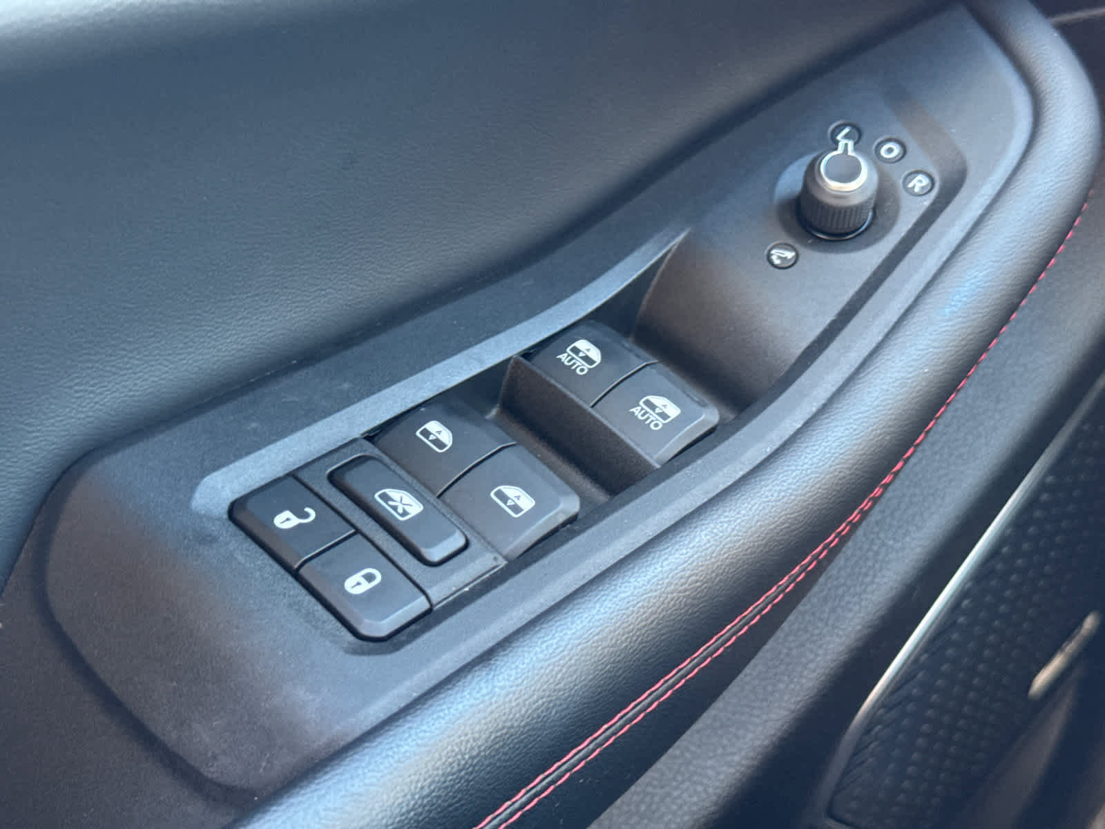 Used 2022 Jeep Grand Cherokee Trailhawk image 23