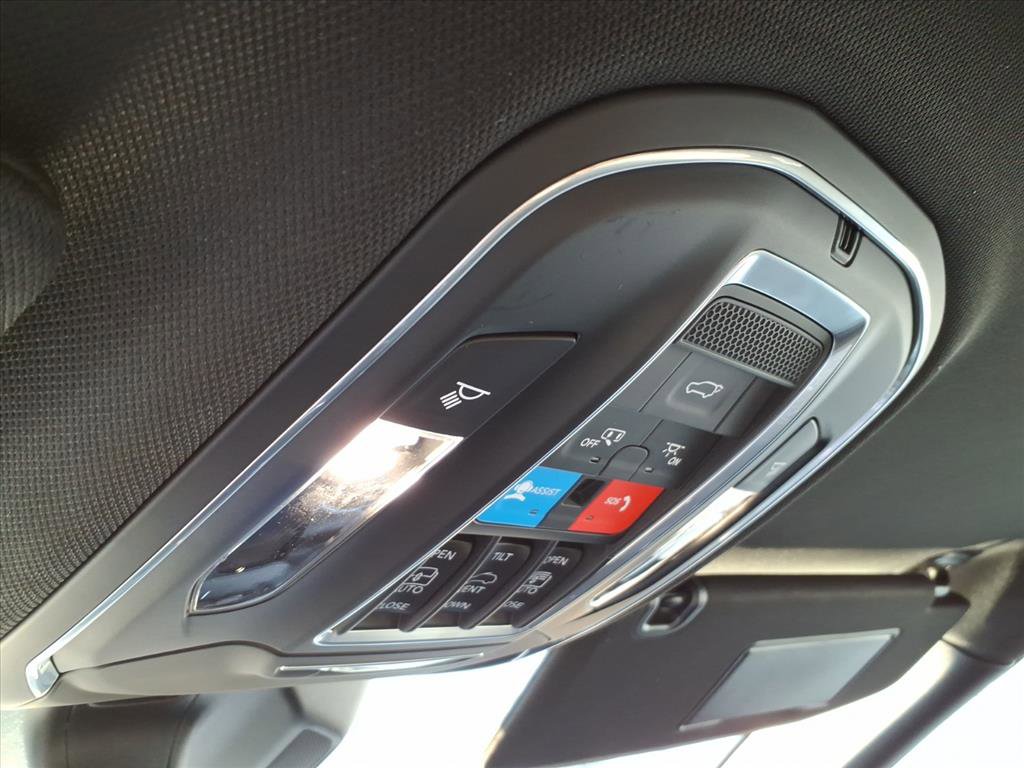 New 2026 Jeep Grand Cherokee Limited image 27