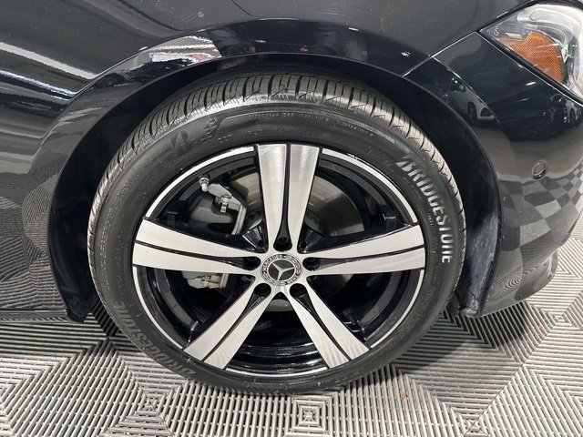 Used 2025 Mercedes-Benz C 300 4MATIC Sedan image 9