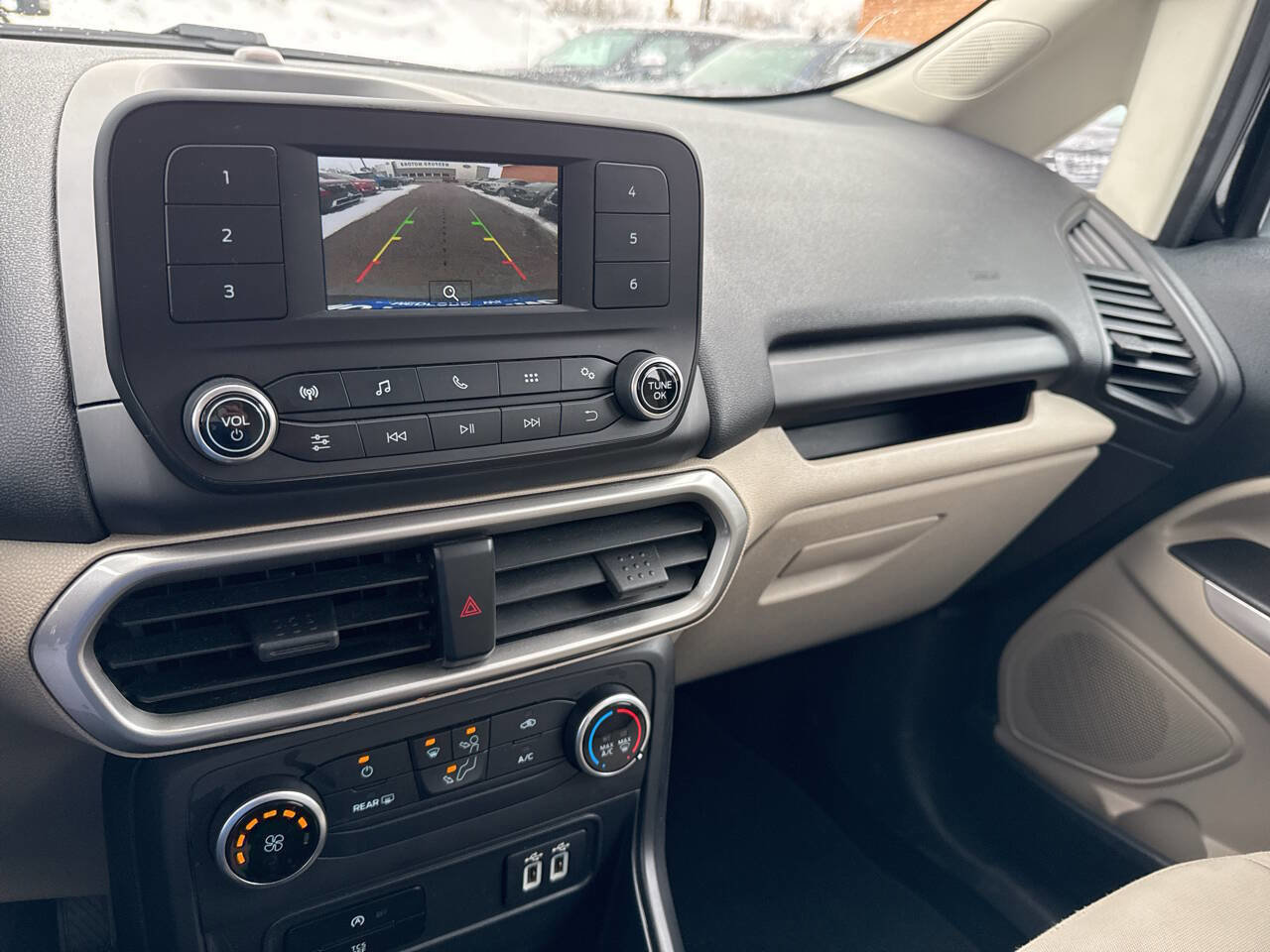 Used 2021 Ford EcoSport S image 28