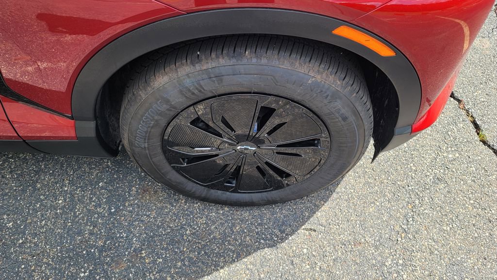 New 2025 Chevrolet Blazer EV LT image 15