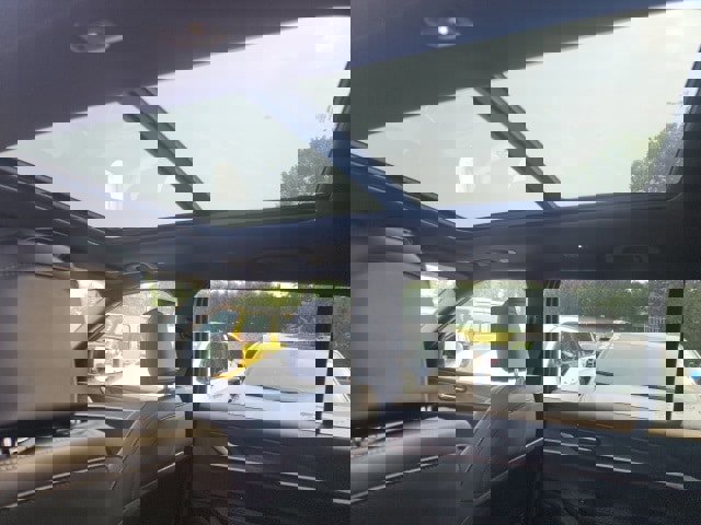 New 2025 Jeep Grand Cherokee L Limited w/ Trailer Tow Package image 24