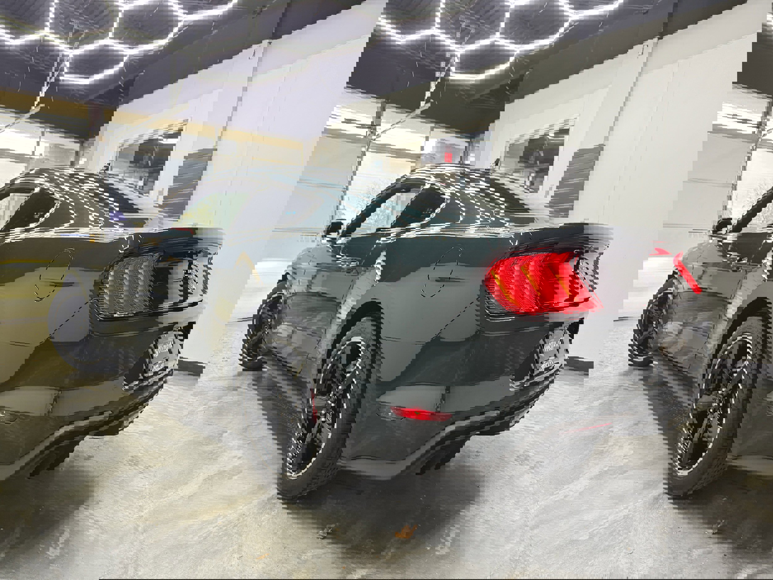 Used 2020 Ford Mustang Bullitt image 6