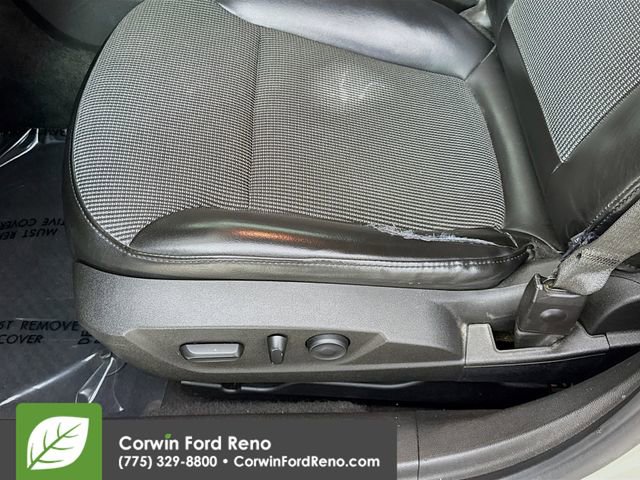 Used 2013 Chevrolet Malibu LT image 17